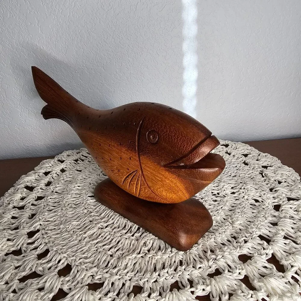 Vintage Mode Century Modern Monkey Pod Fish‎ Sculpture Hawaii 1962